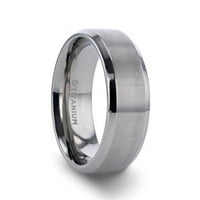 Мъжкият сватбен пръстен с четка от титан с полирани скосени ръбове &